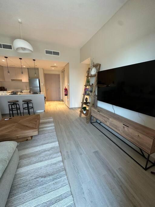 2 Bedroom Wabi Sabi In Yas Apartment *